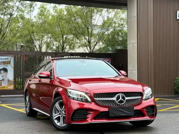 Mercedes-Benz C-Class 2020