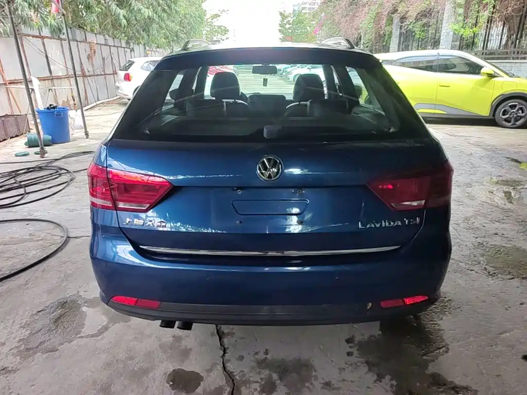 Volkswagen Gran Lavida 2015