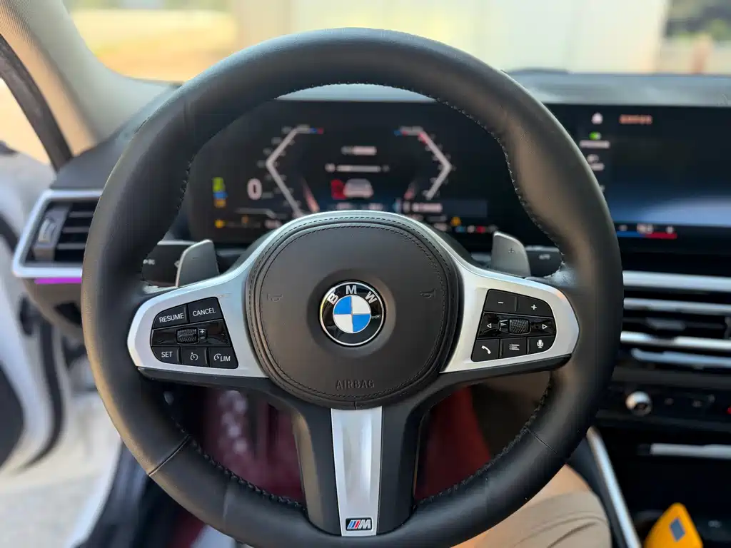 BMW 3 Series 2023 — фото 18