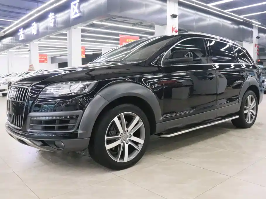 Audi Q7 2015 — фото 1