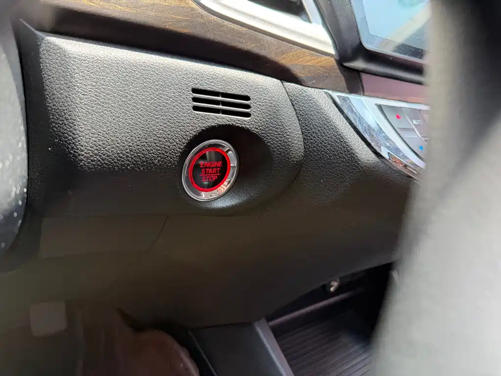 Honda Jade 2017 — фото 13