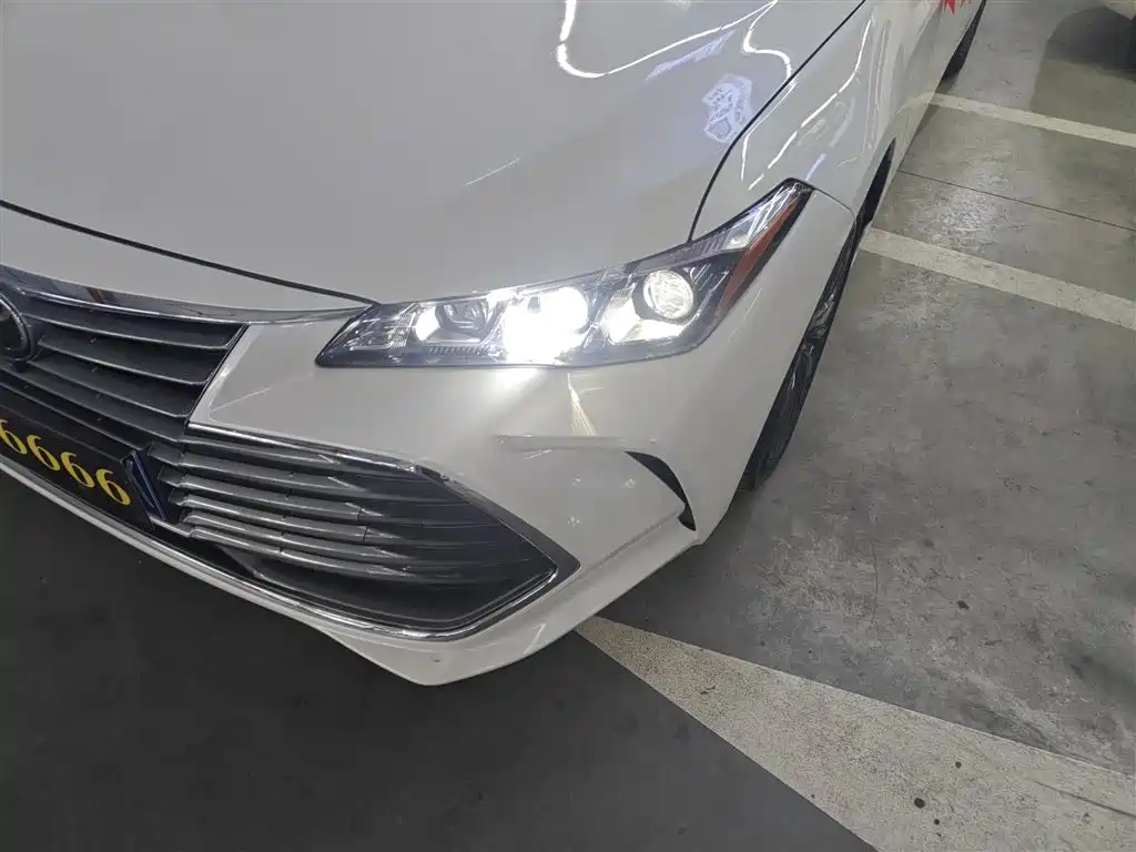 Toyota Avalon 2019 — фото 23
