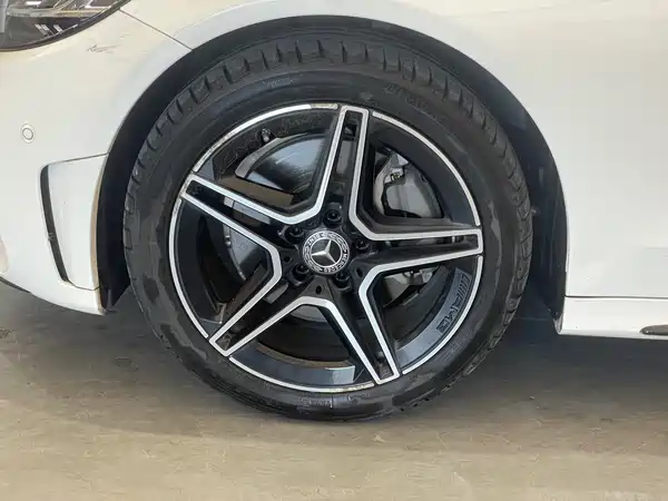 Mercedes-Benz C-Class 2021