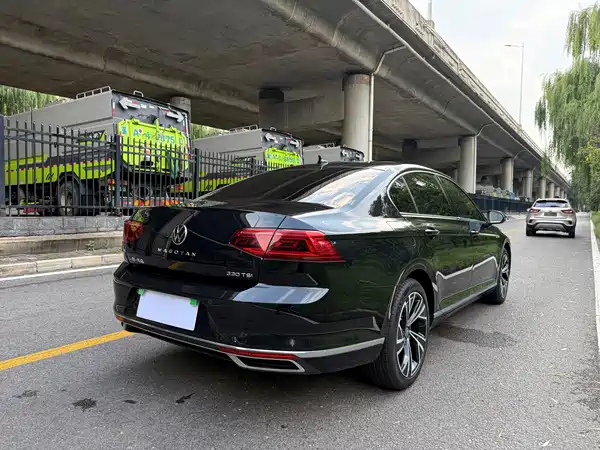 Volkswagen Magotan 2022
