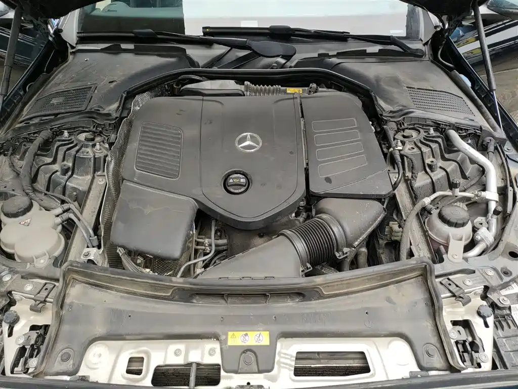 Mercedes-Benz C-Class 2023 — фото 20
