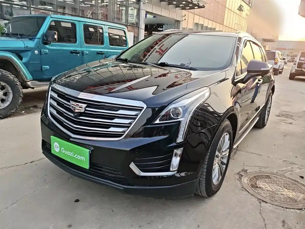 Cadillac XT5 2019 — фото 2