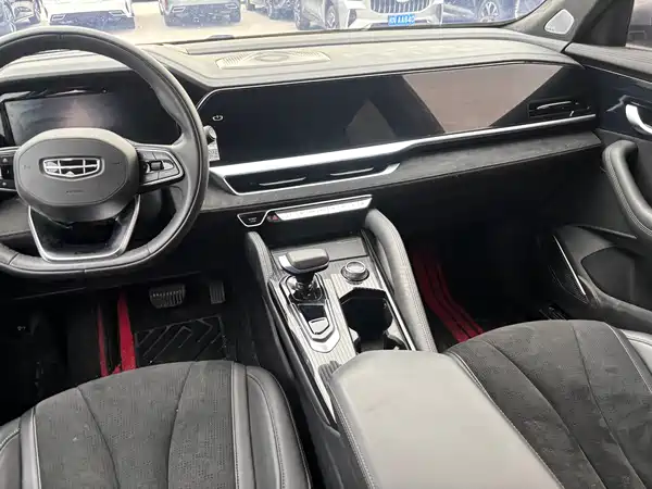 Geely Xingyue L 2024