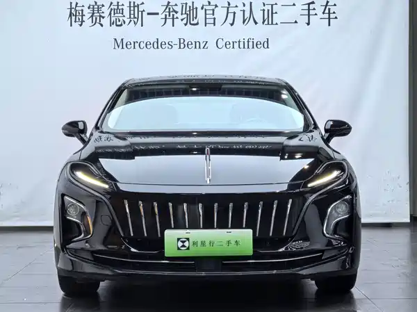 Hongqi E-QM5 2024