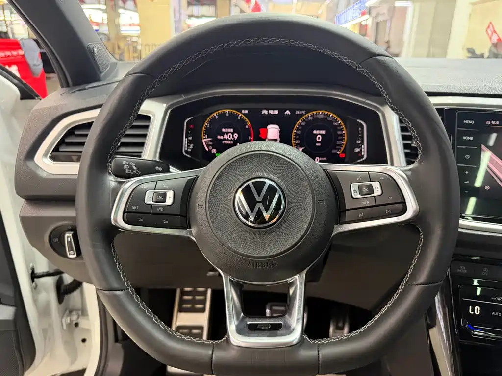 Volkswagen T-Roc 2022 — фото 13