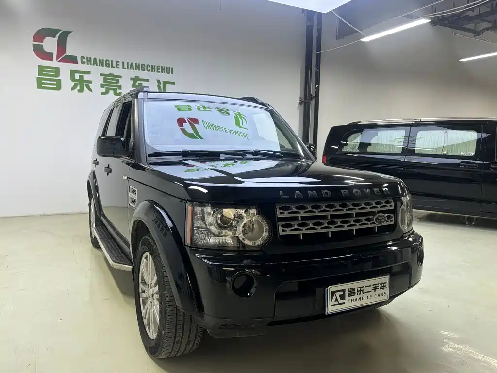 Land Rover Discovery 2012 — фото 16