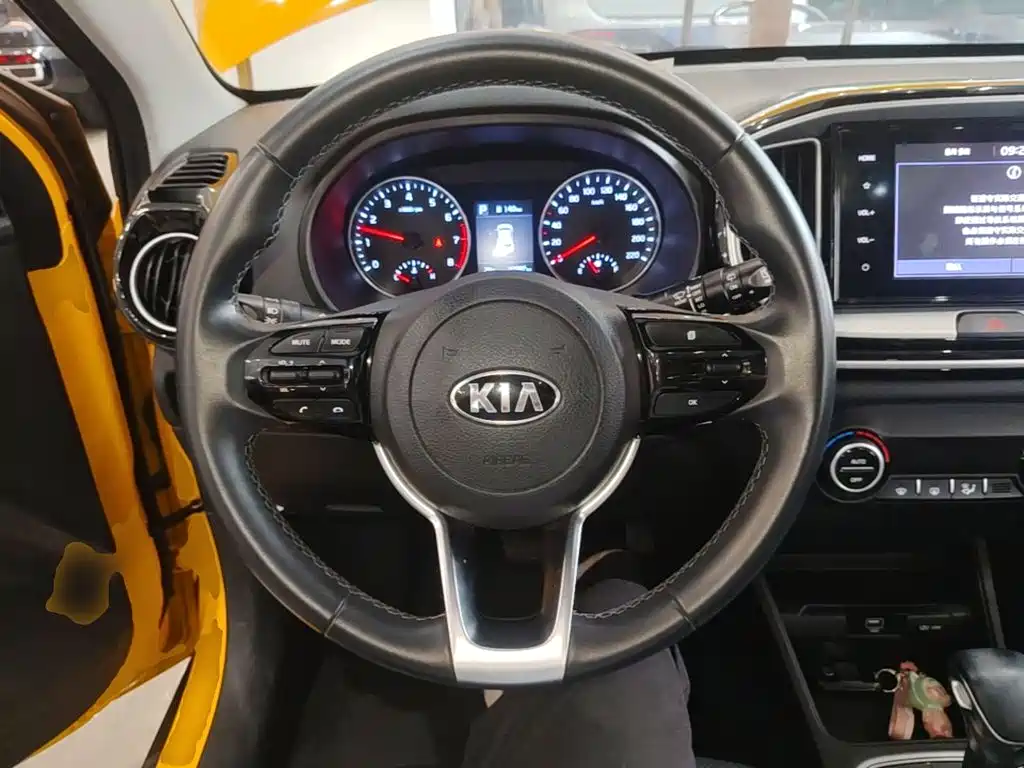 Kia KX1 2019 — фото 11