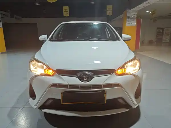 Toyota Yaris L 2019