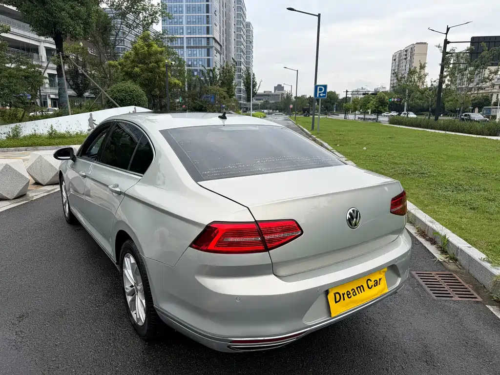Volkswagen Magotan 2020