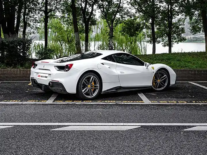 Ferrari 488 2016 — фото 7