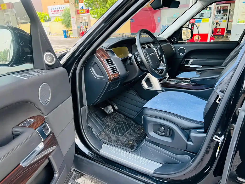 Land Rover Range Rover 2018 — фото 15