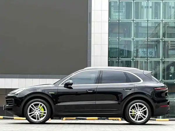 Porsche Cayenne New Energy 2023