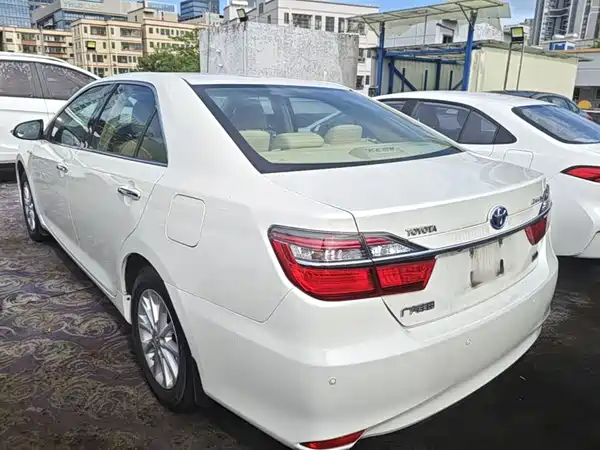 Toyota Camry 2017