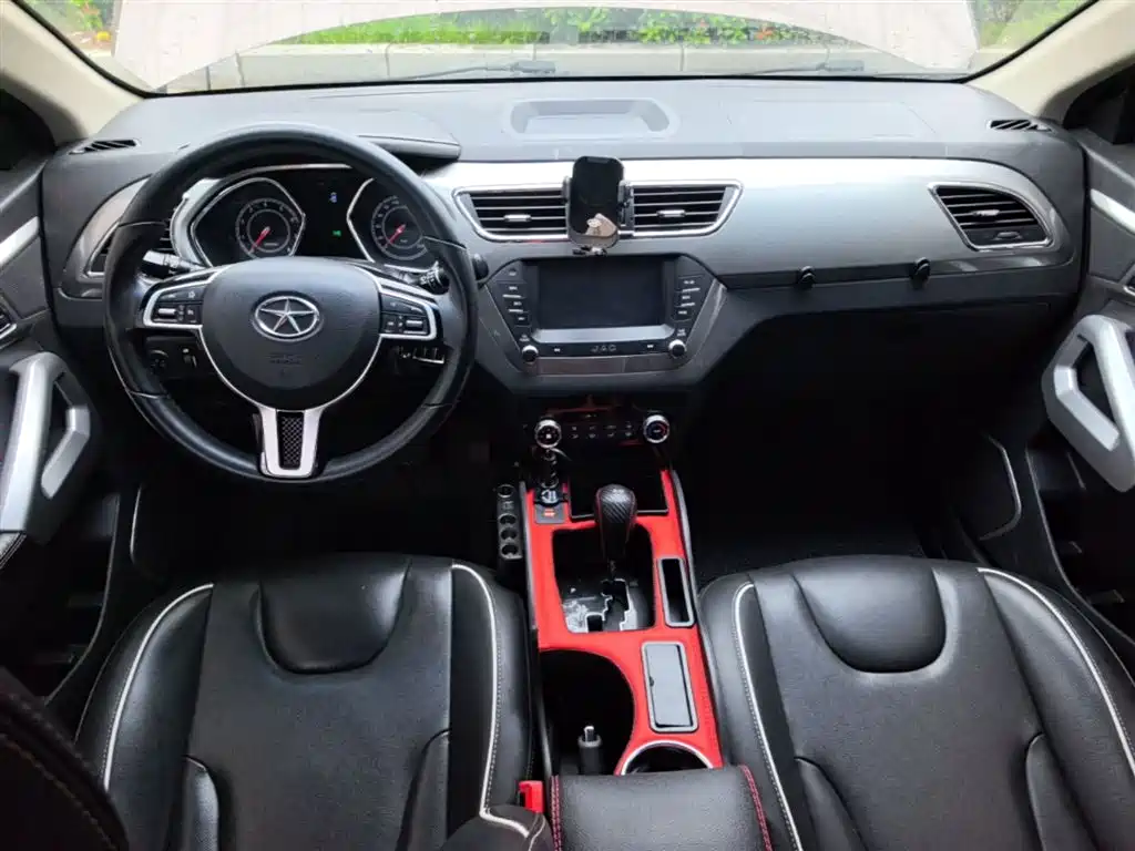 JAC Refine S2 2015 — фото 10