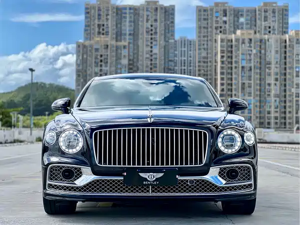 Bentley Flying Spur 2022