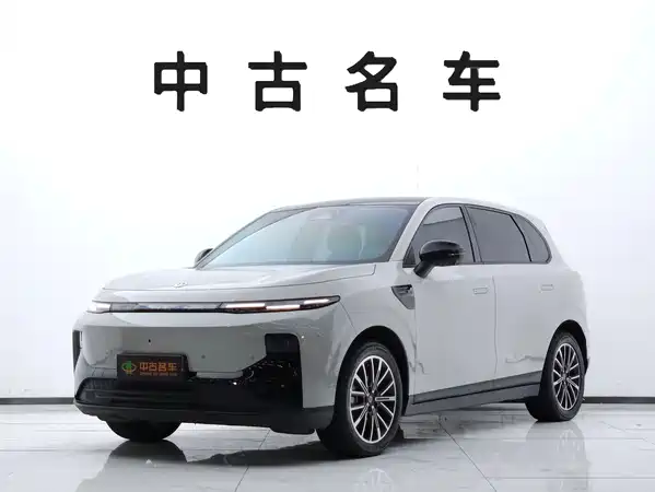 Leapmotor B10 2025
