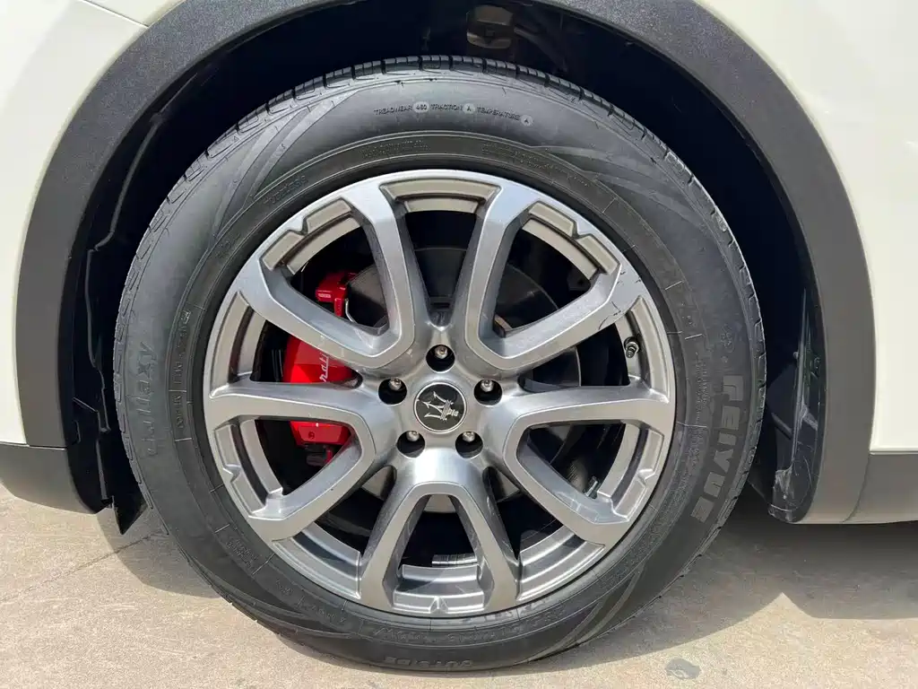 Maserati Levante 2021 — фото 10
