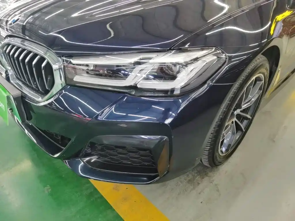 BMW 5 Series New Energy 2021 — фото 24