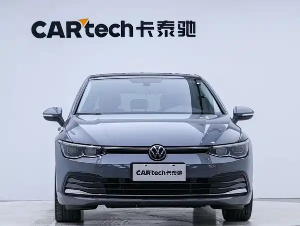 Volkswagen Golf 2022