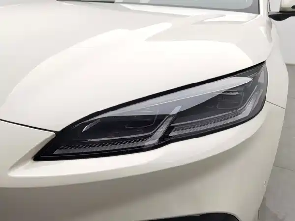 BYD Seal 06 2025