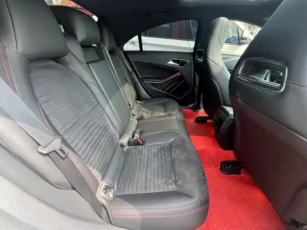 Mercedes-Benz CLA 2017