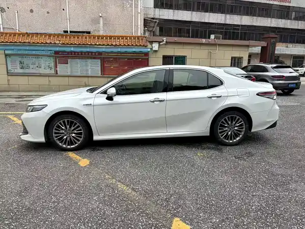 Toyota Camry 2018
