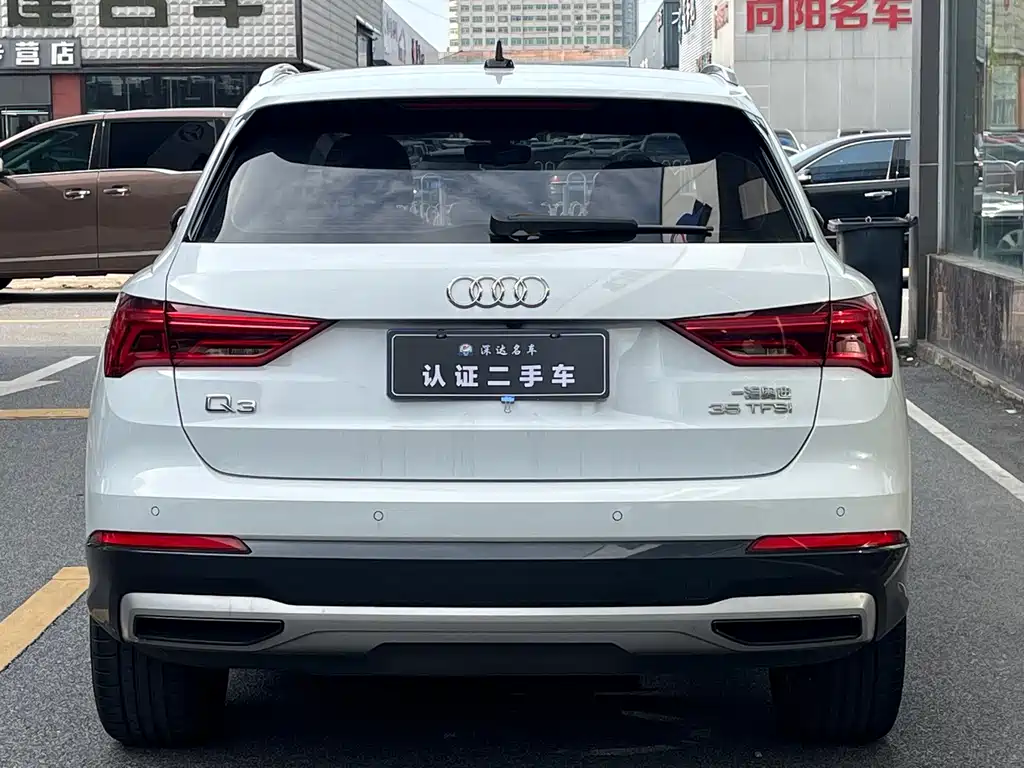 Audi Q3 2023 — фото 4