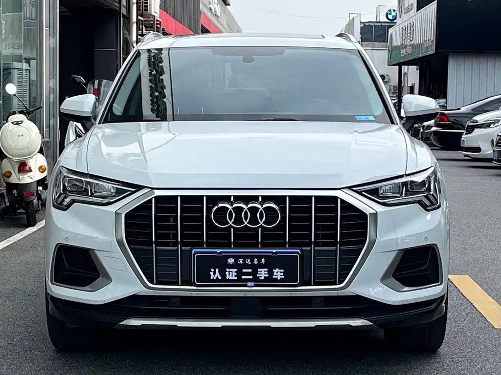 Audi Q3 2023 — фото 2