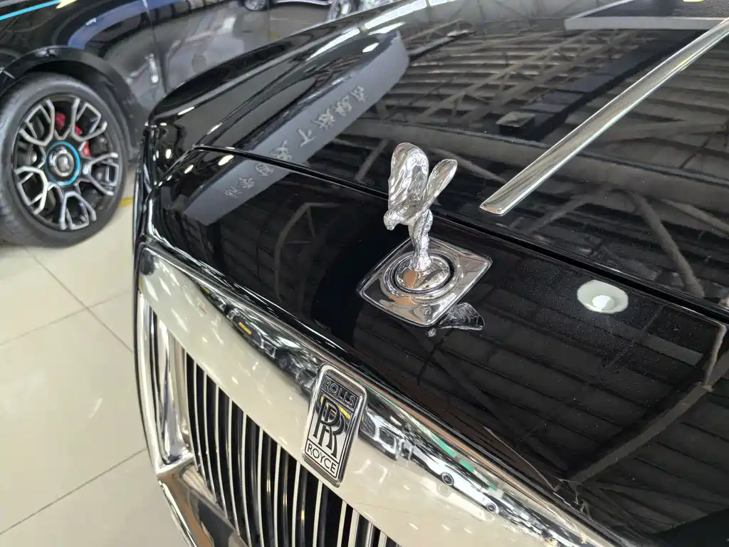 Rolls-Royce Ghost 2015 — фото 6