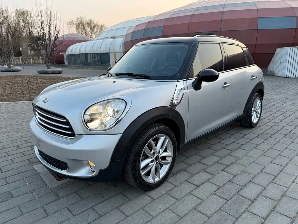 MINI Countryman 2011