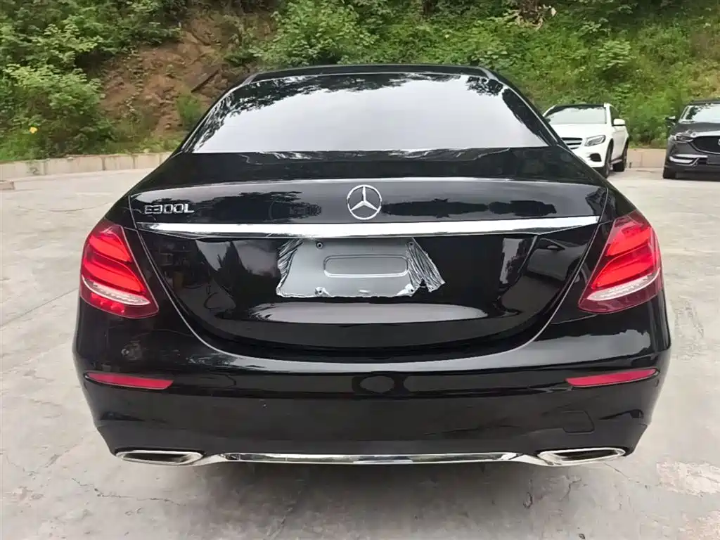Mercedes-Benz E-Class 2020 — фото 6