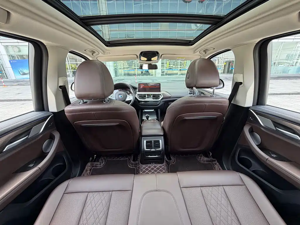 BMW X3 2022 — фото 11