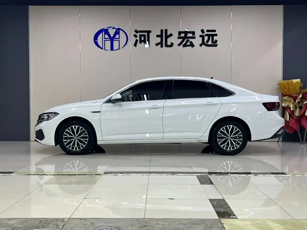 Volkswagen Sagitar 2024