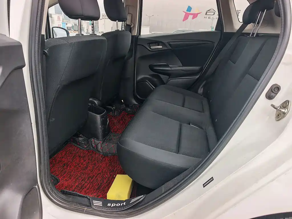 Honda Fit 2014 — фото 11