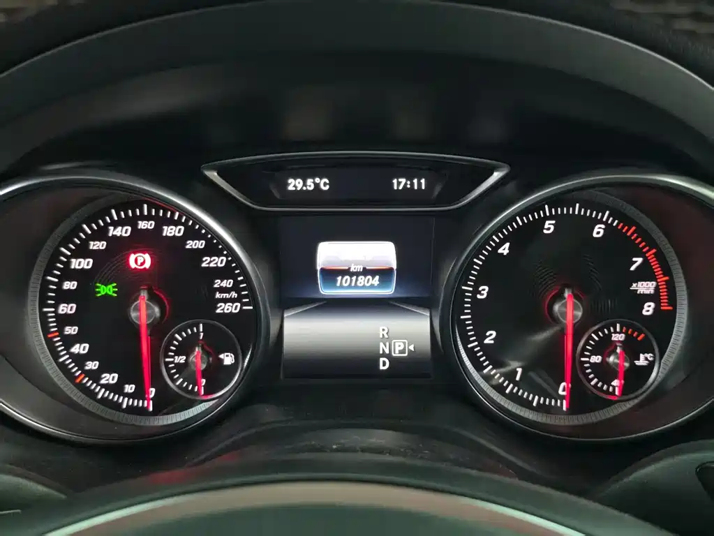 Mercedes-Benz CLA 2017 — фото 9