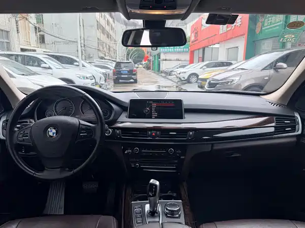 BMW X5 2015
