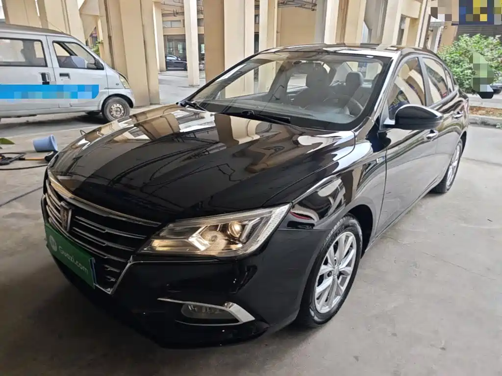 Roewe i5 2019
