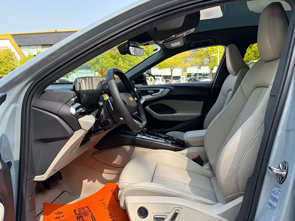 Audi A5L 2025