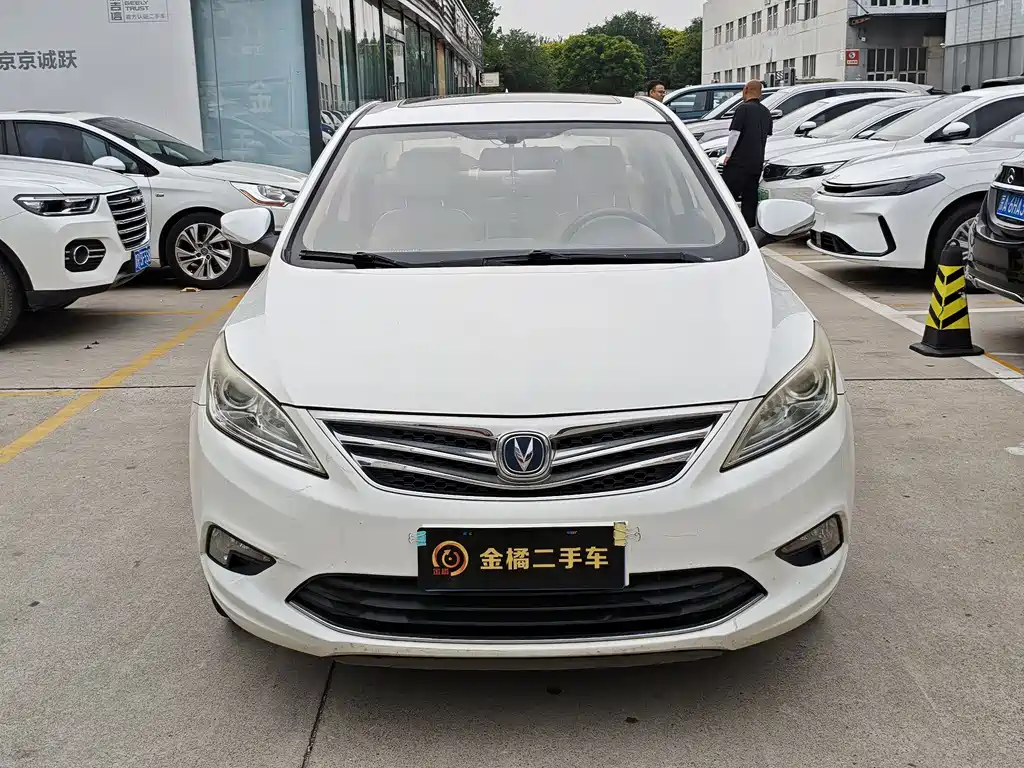 Changan Eado 2015