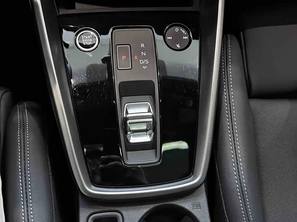 Audi A3 2022 — фото 15