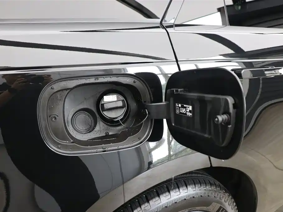 Land Rover Sport 2024 — фото 29