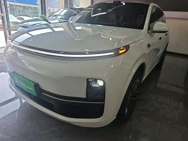 Li Auto L9 2025