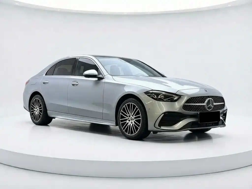 Mercedes-Benz C-Class 2023 — фото 3
