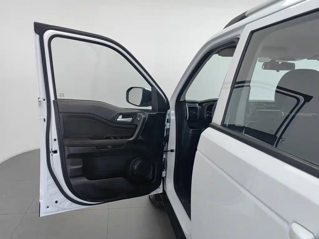 Changan Auchan X70A 2018 — фото 8