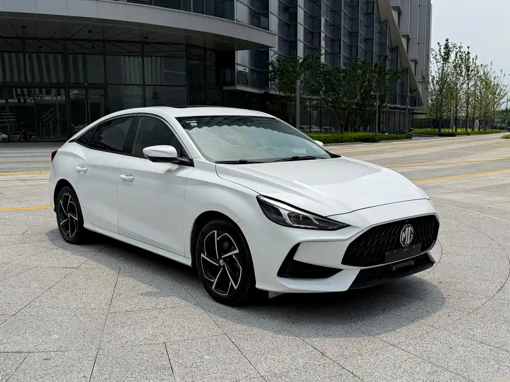 MG MG5 2021