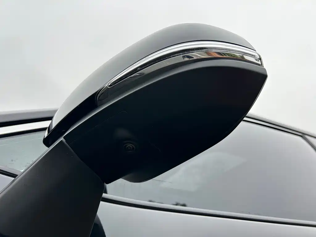 Toyota Wildlander 2022 — фото 15